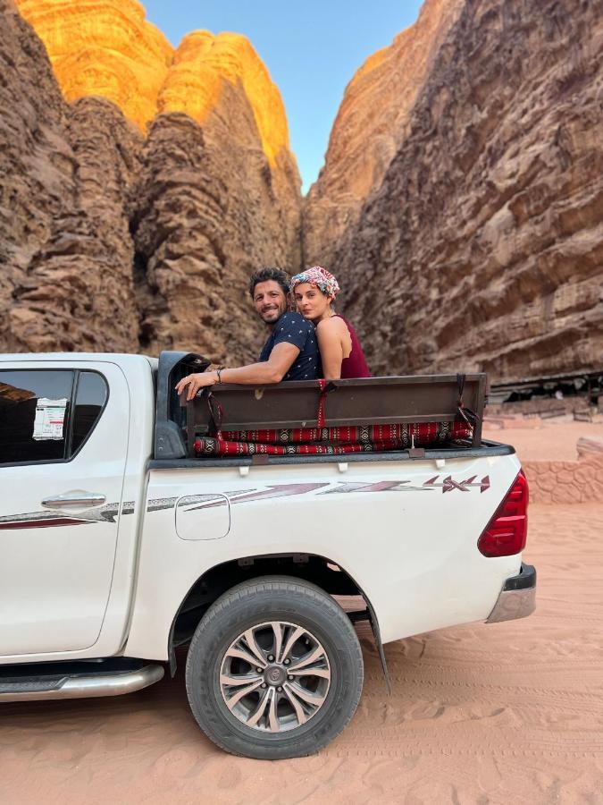 Wadi Rum Sunset Camp Exterior photo